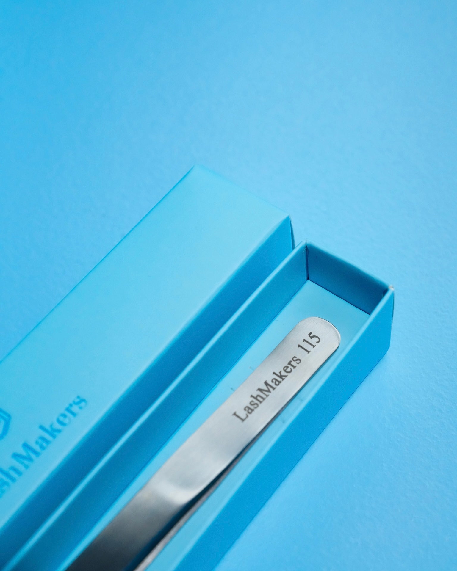 Straight Isolation Tweezer – Model #115